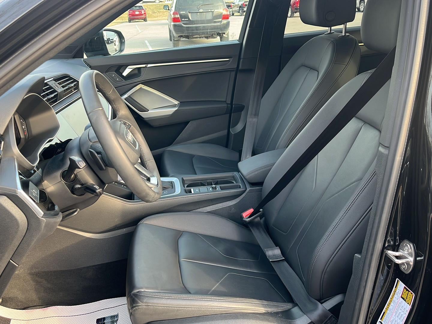 2025 Audi Q3 S line Premium