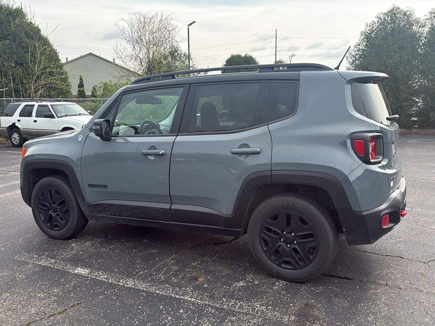 2017 Jeep Renegade Deserthawk