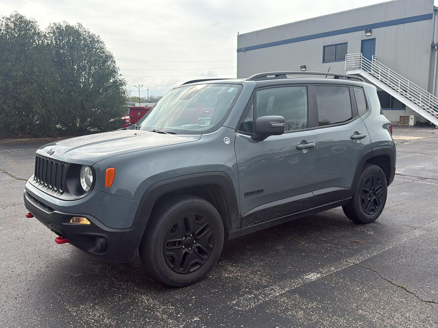 2017 Jeep Renegade Deserthawk