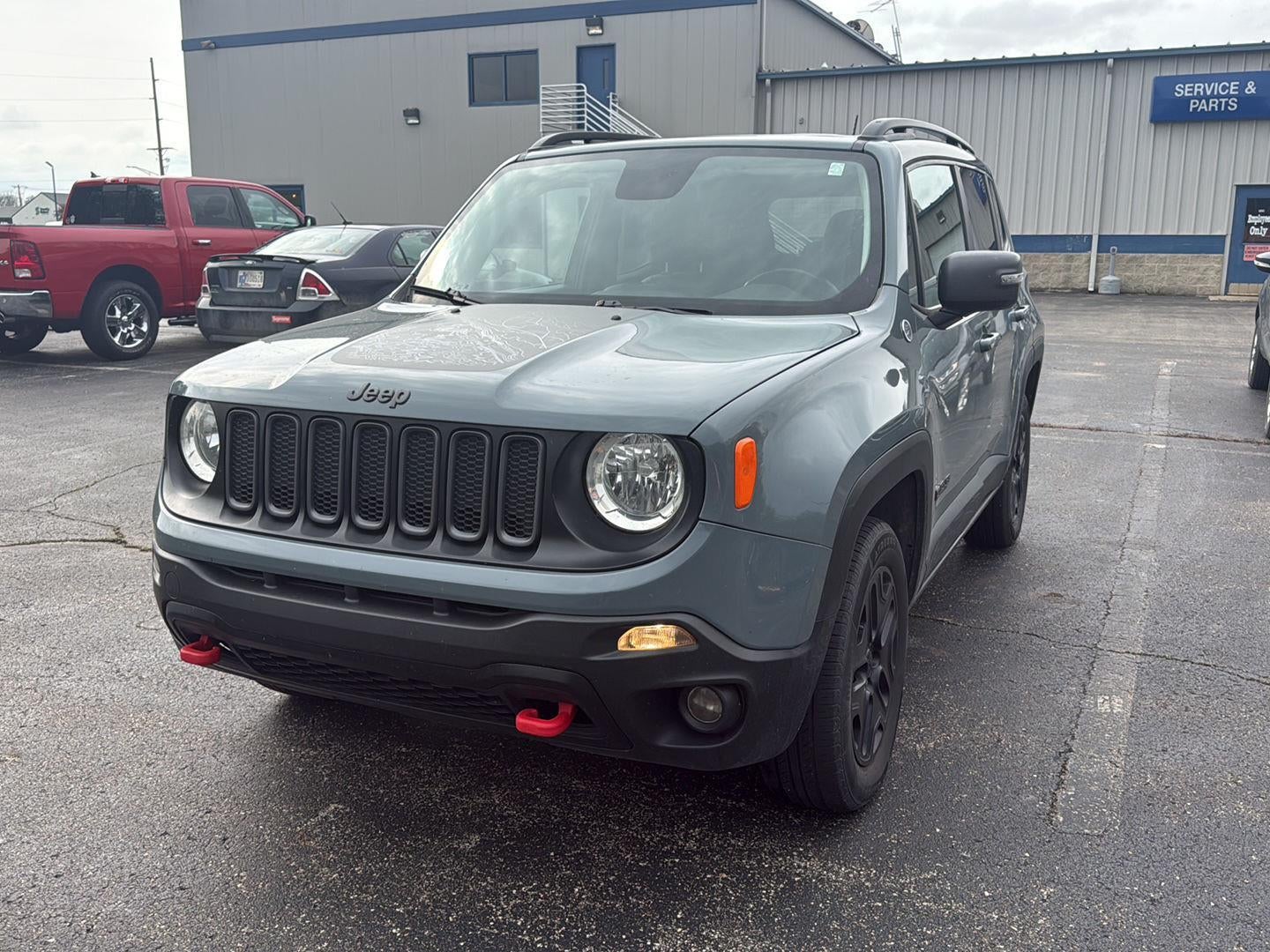 2017 Jeep Renegade Deserthawk