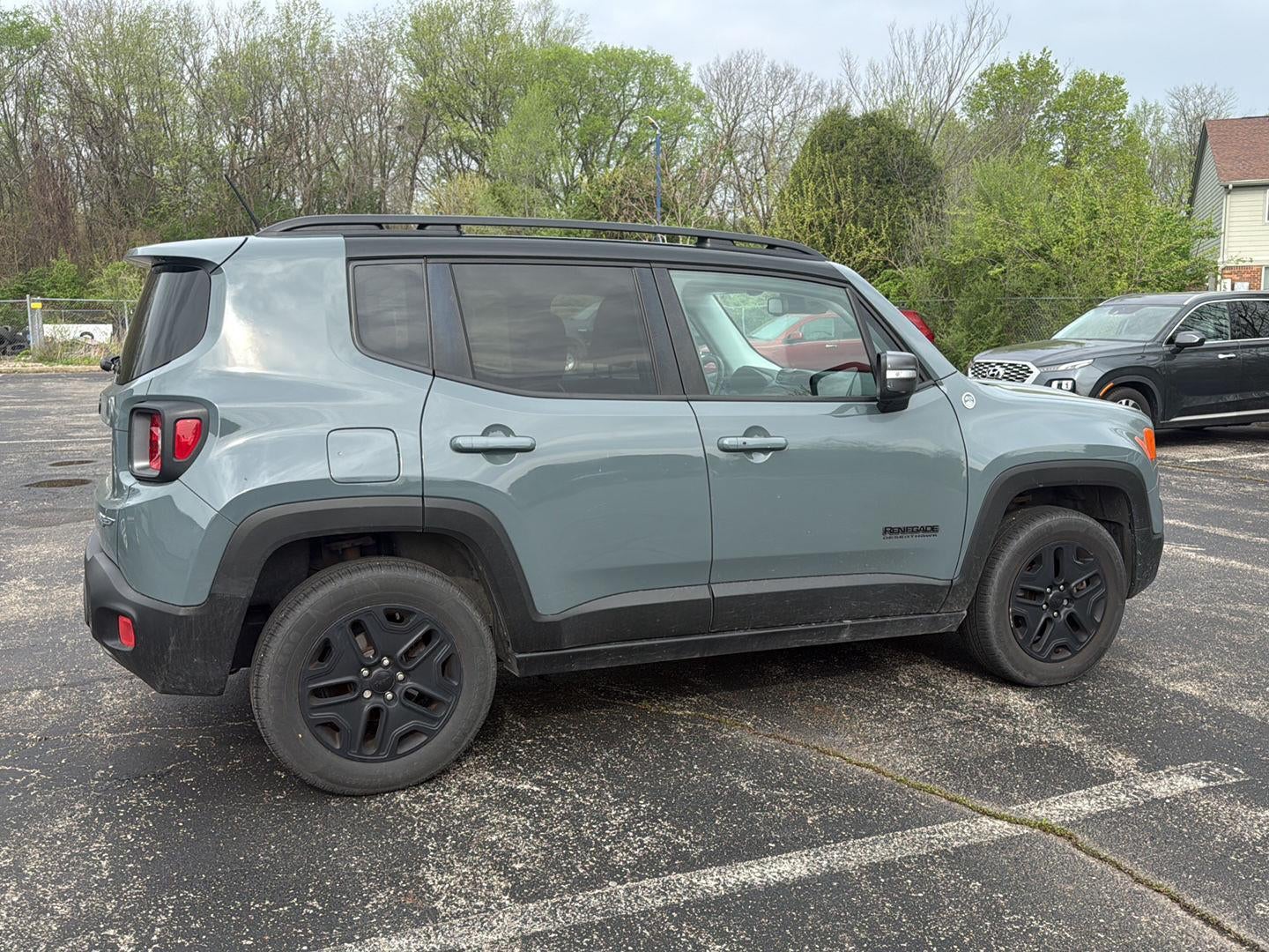 2017 Jeep Renegade Deserthawk